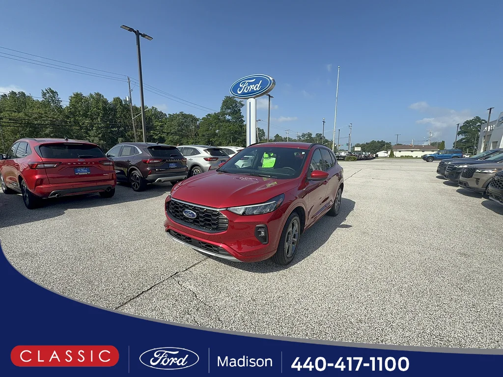 Used 2024 Rapid Red Metallic Tinted Clearcoat Ford ST-Line Select image 1
