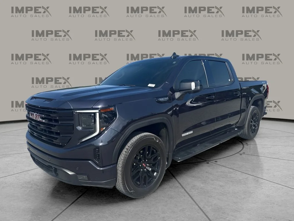Used 2025 Silver GMC Elevation image 1