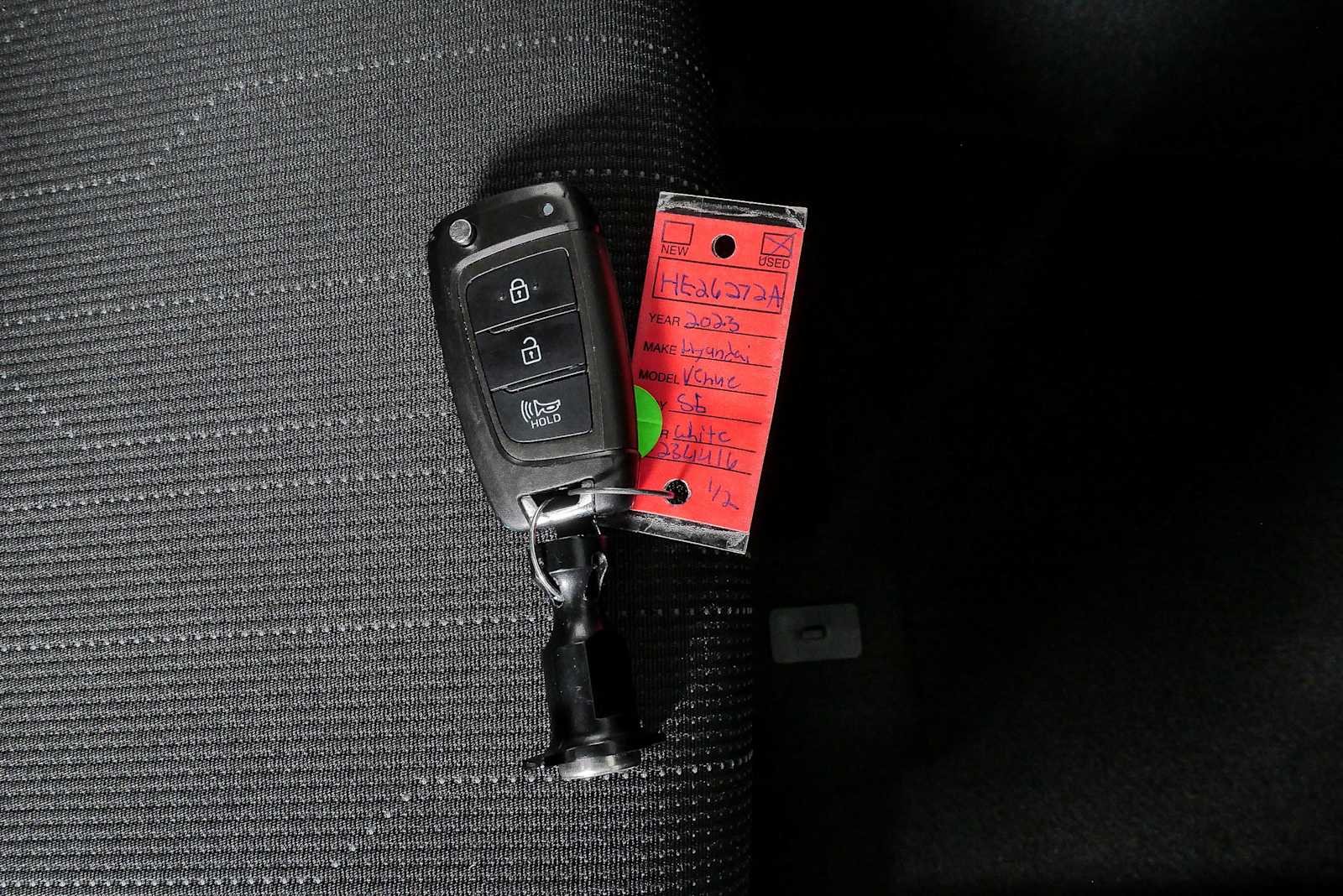 Used 2023 Lunar White Hyundai SE image 35