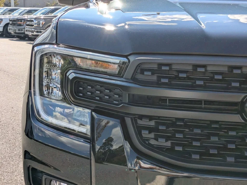 New 2026 Shadow Black Ford XL image 10