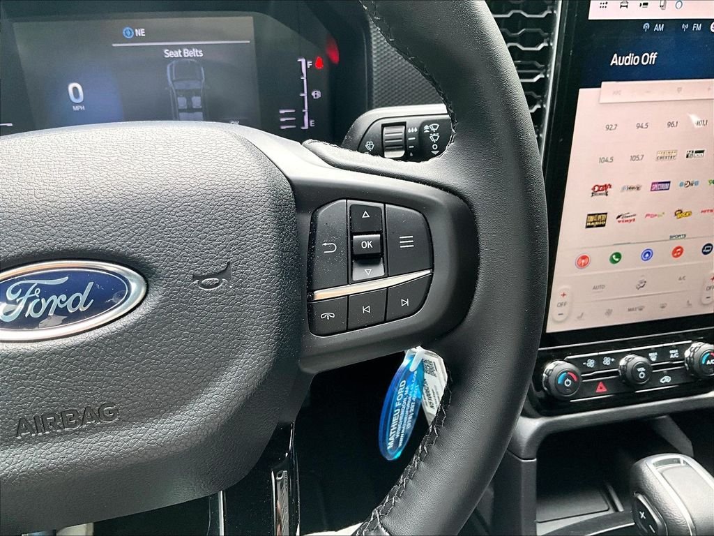 Used 2025 Blue Ford XLT image 20