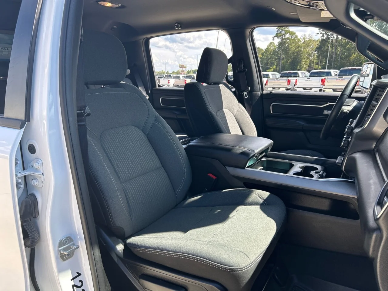 Used 2024 White Ram Big Horn image 20