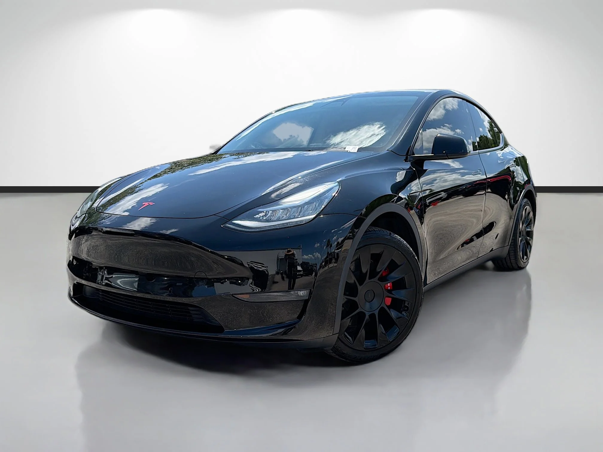 2021 Tesla Model Y Long Range Dual Motor All-Wheel Drive's photo