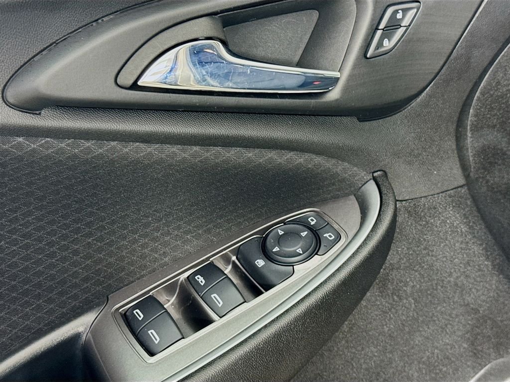 Used 2024 Mineral Gray Metallic Chevrolet LT image 21