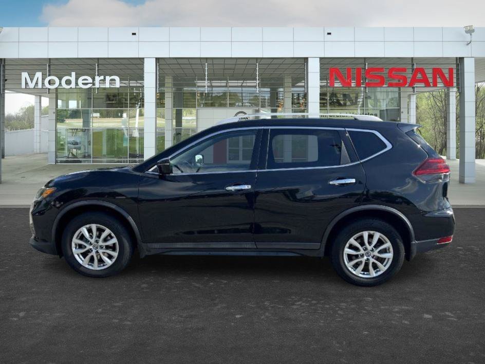 Used 2019 Magnetic Black Pearl Nissan S image 8