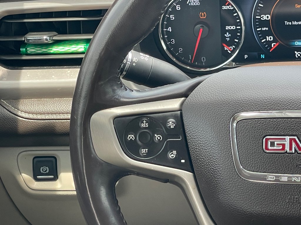 Used 2019 Red Quartz Tintcoat GMC Denali image 6
