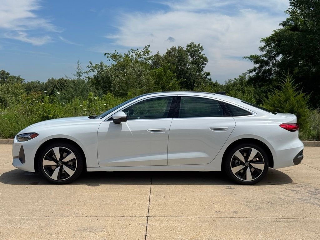 Used 2025 White Audi  image 2