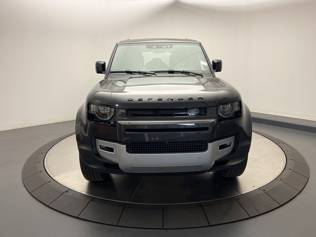 Used 2025 Carpathian Grey Prem Met Land Rover S image 7