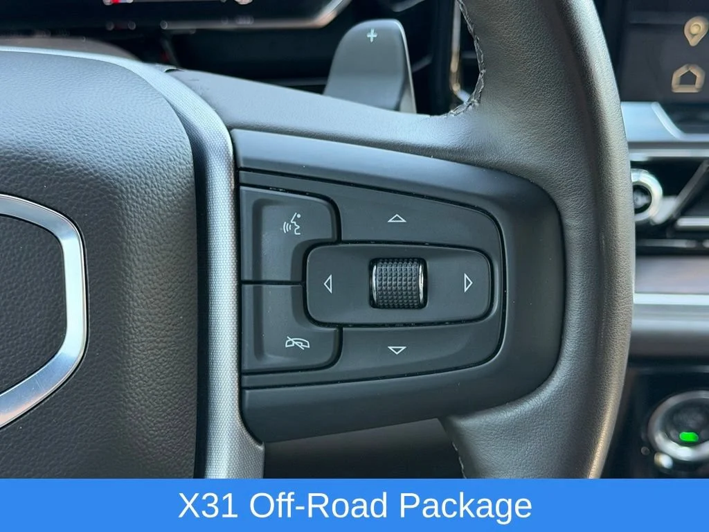 Used 2024 Downpour Metallic GMC SLT image 18