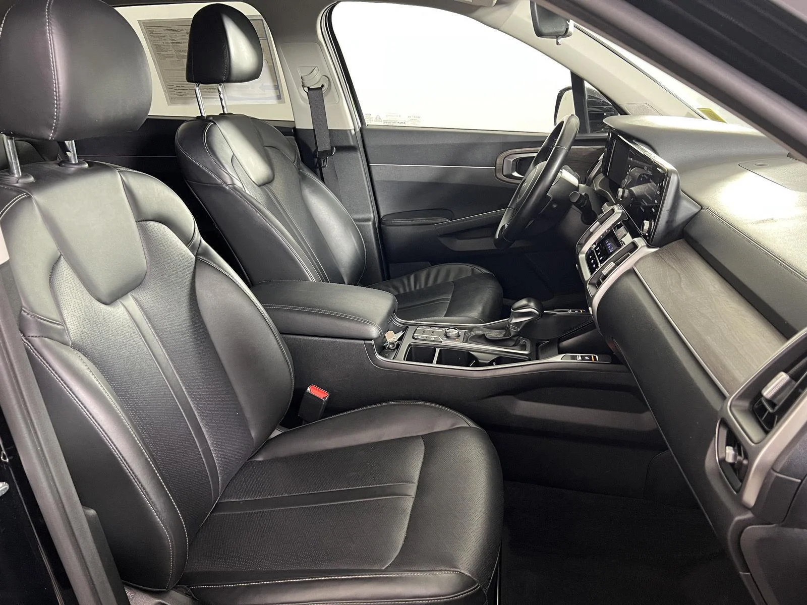 Used 2022 Ebony Black Kia X-Line S image 28
