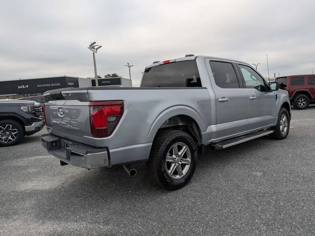 Certified Used 2025 Silver Metallic Ford XLT image 3