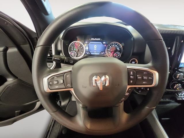 New 2026 Diamond Black Crystal Pearlcoat RAM Express image 12