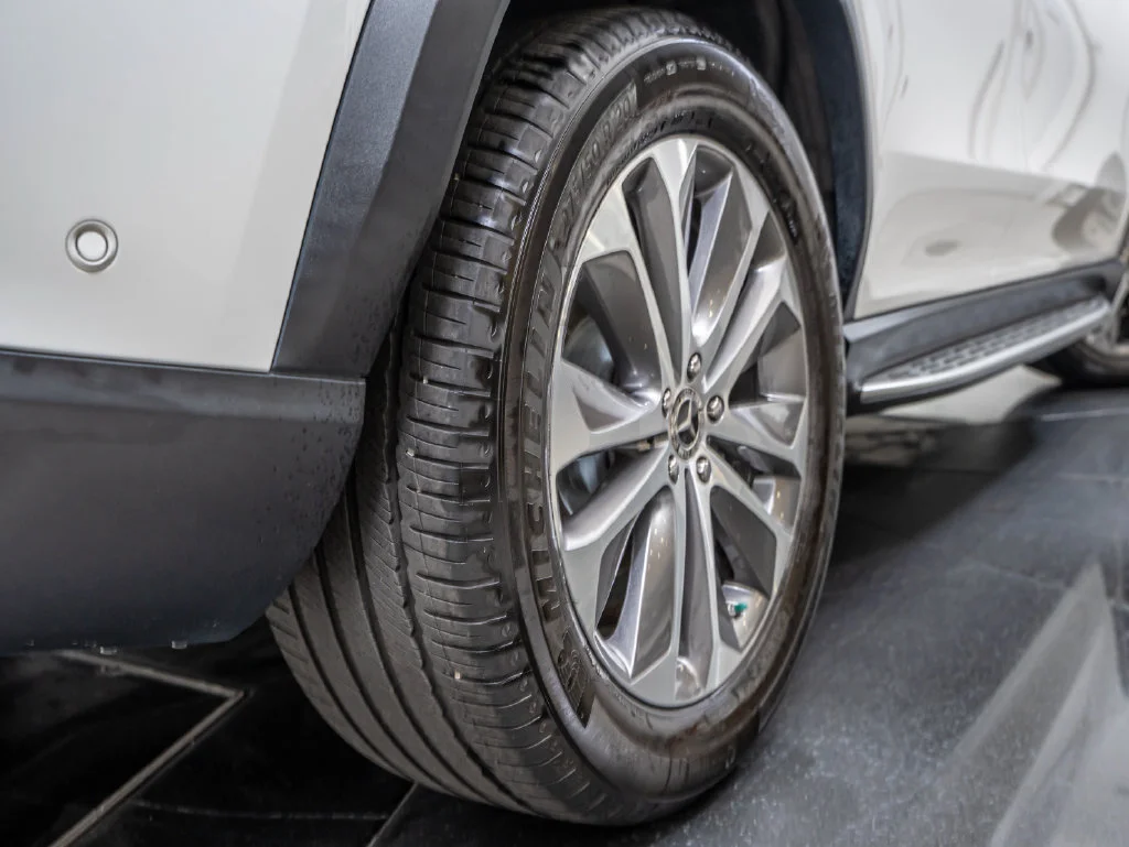 Used 2020 Polar White Mercedes-Benz GLE 350 image 50