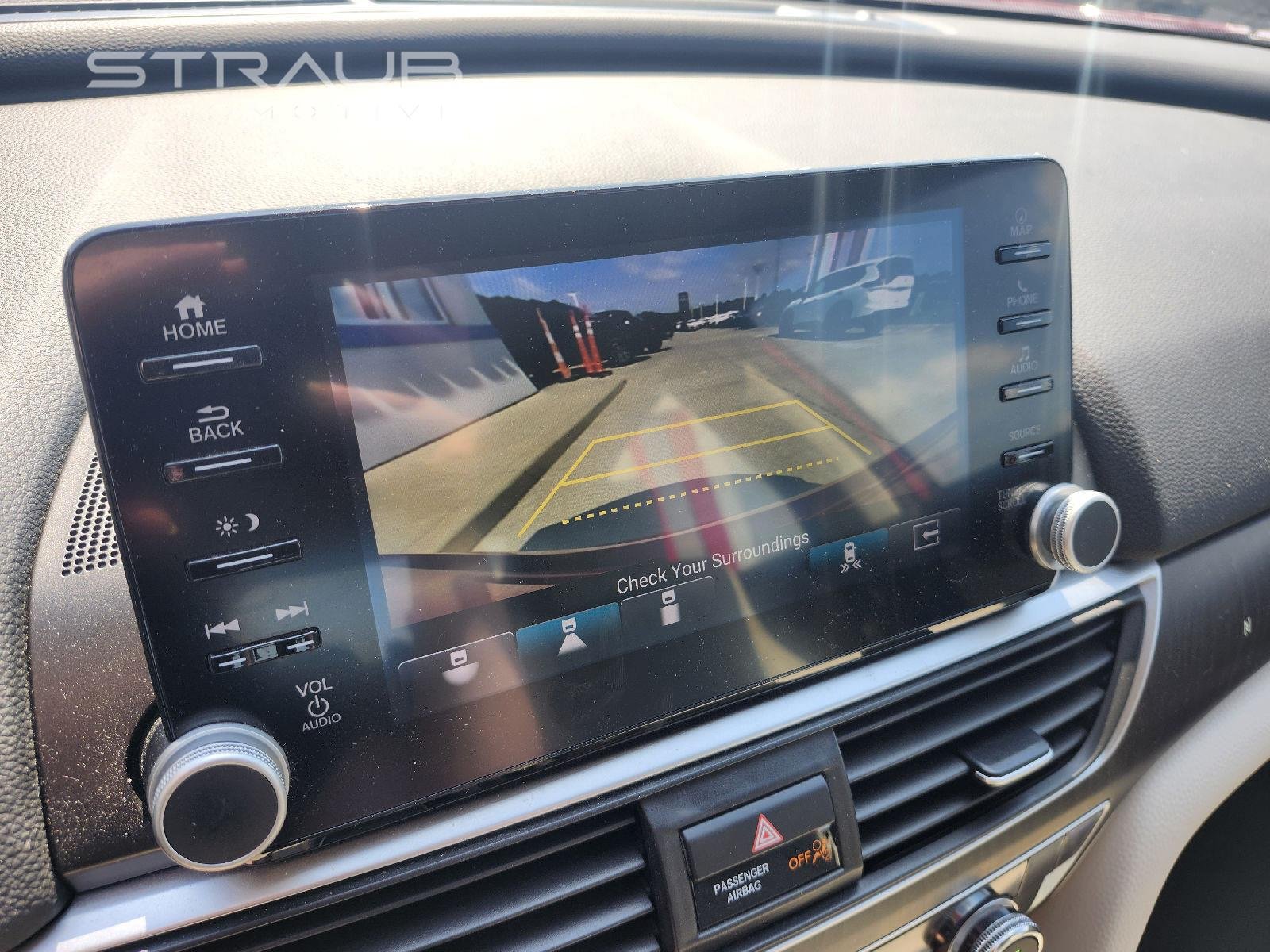 2018 Honda Accord Touring - Photo 24