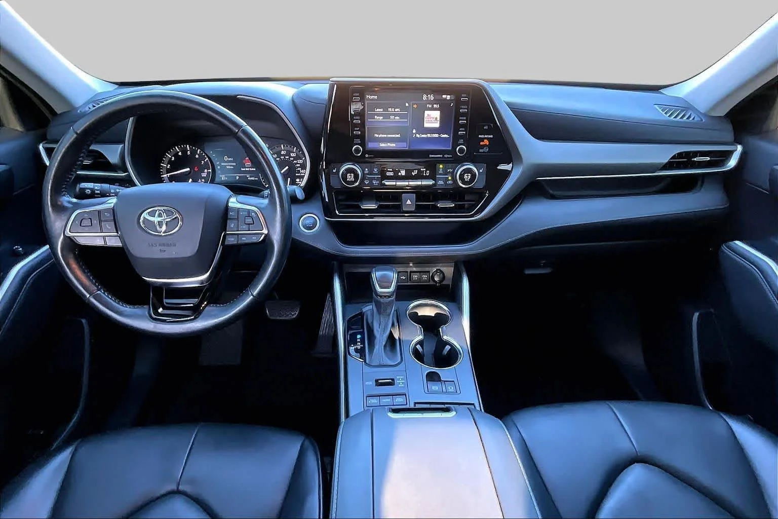 Used 2021 Magnetic Gray Metallic Toyota XLE image 16
