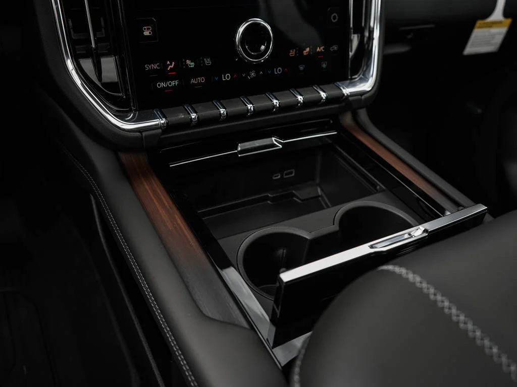 2026 GMC Yukon XL Denali - Photo 29