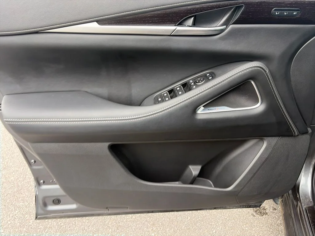 Used 2026 Gray INFINITI Autograph image 18