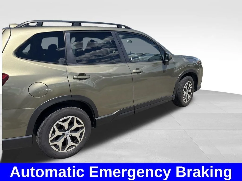 Used 2023 Brown Subaru Premium image 8