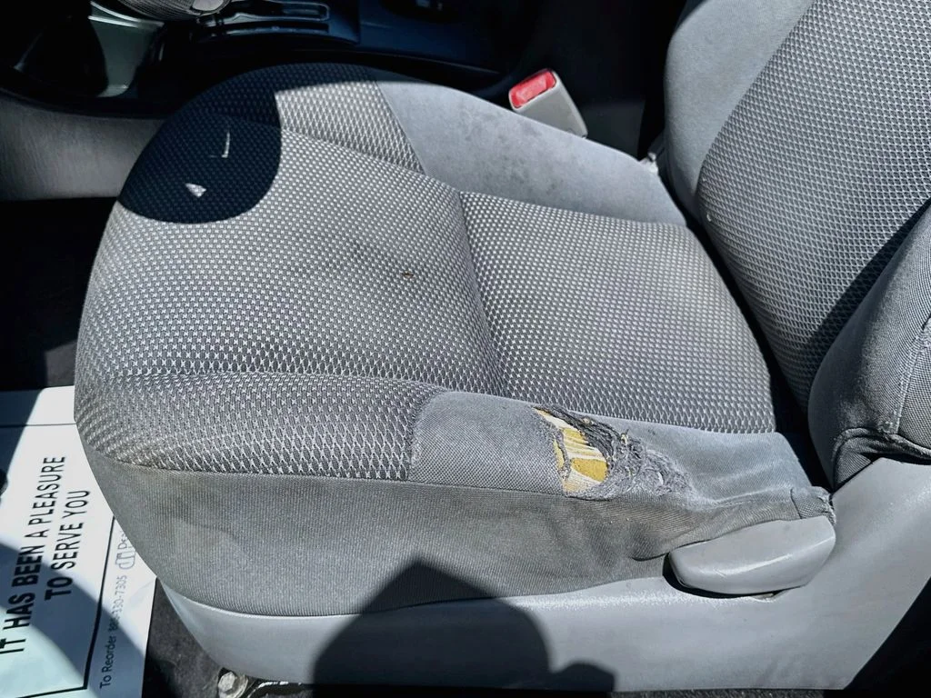 Used 2014 Silver Toyota Base image 21