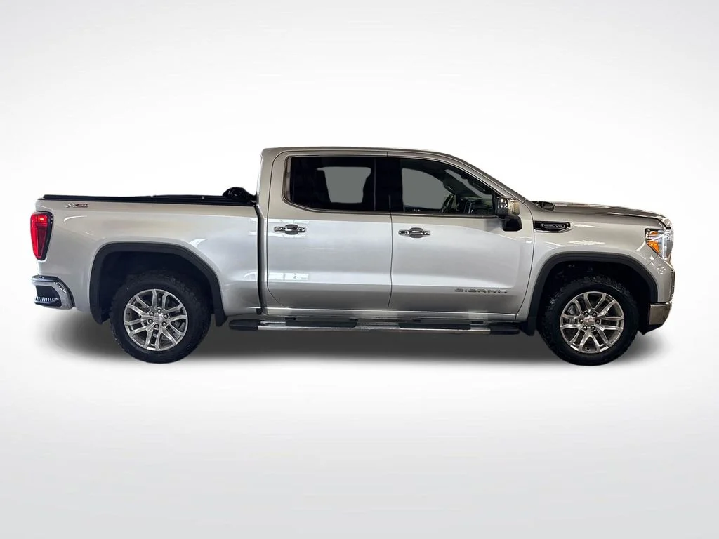 Used 2019 Silver GMC SLT image 7