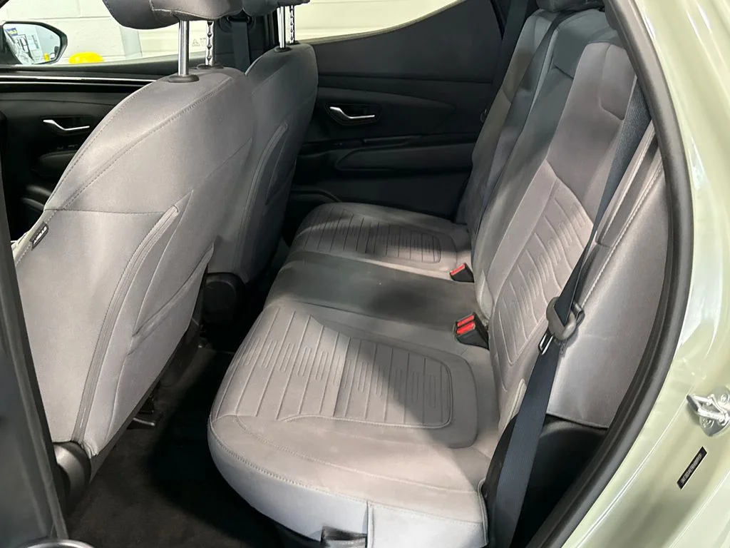 Used 2024 Green Hyundai SEL image 8