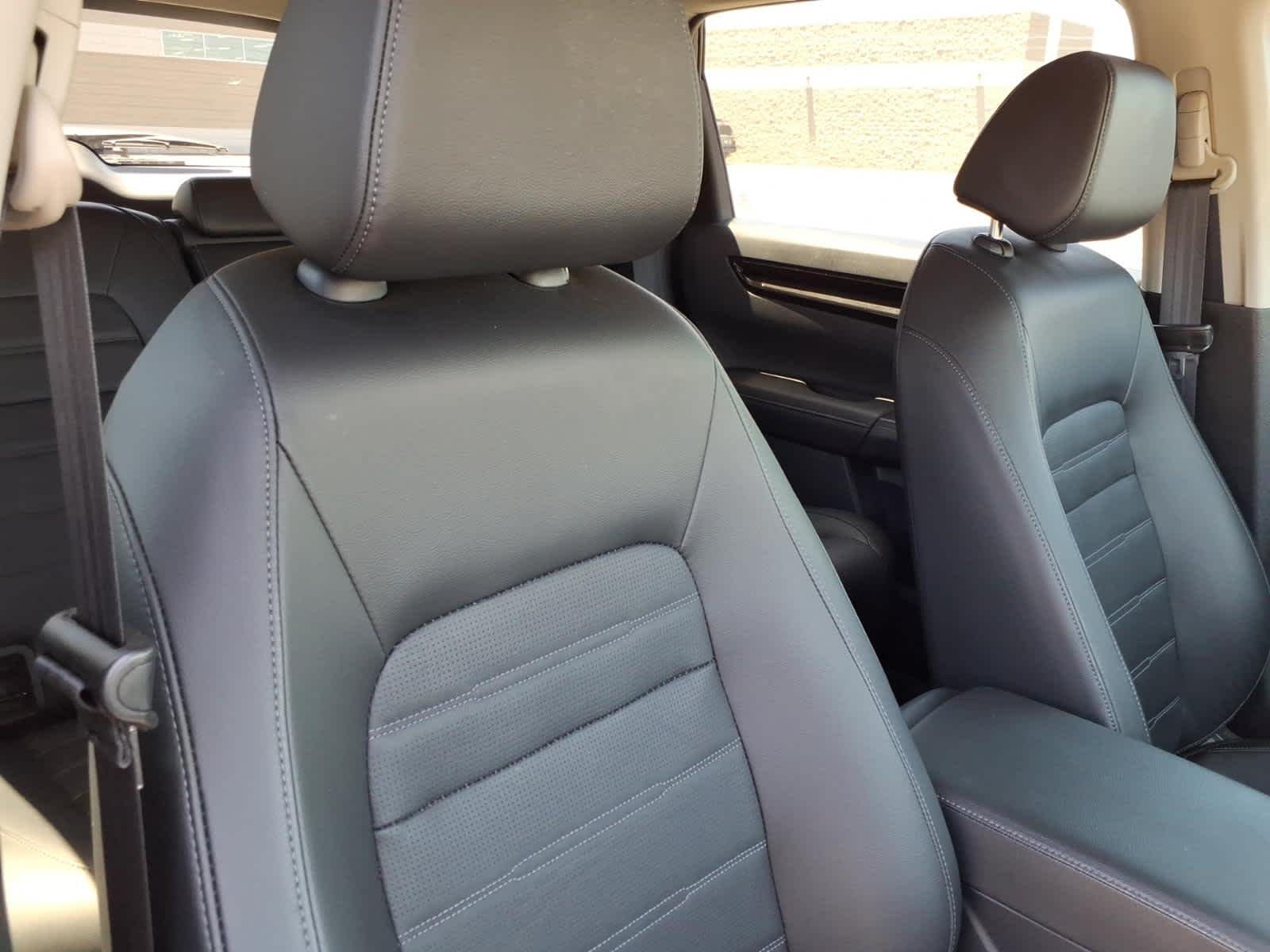 Used 2025 Meteorite Gray Metallic Honda EX-L image 18