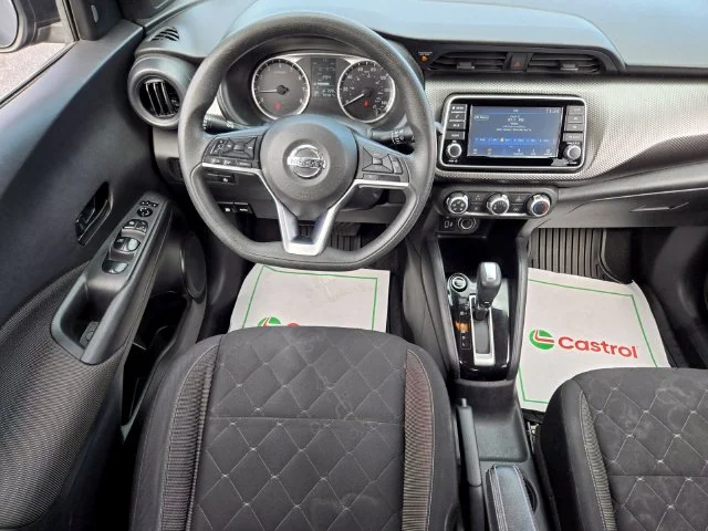 Used 2020 Gray Nissan S image 13