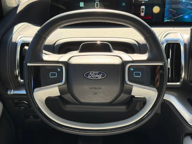 Used 2025 White Ford Platinum MAX image 24