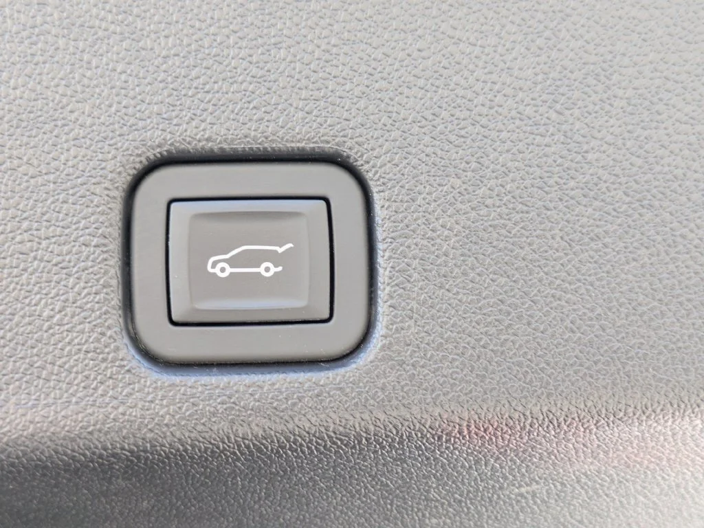 Used 2026 White Buick Preferred image 14