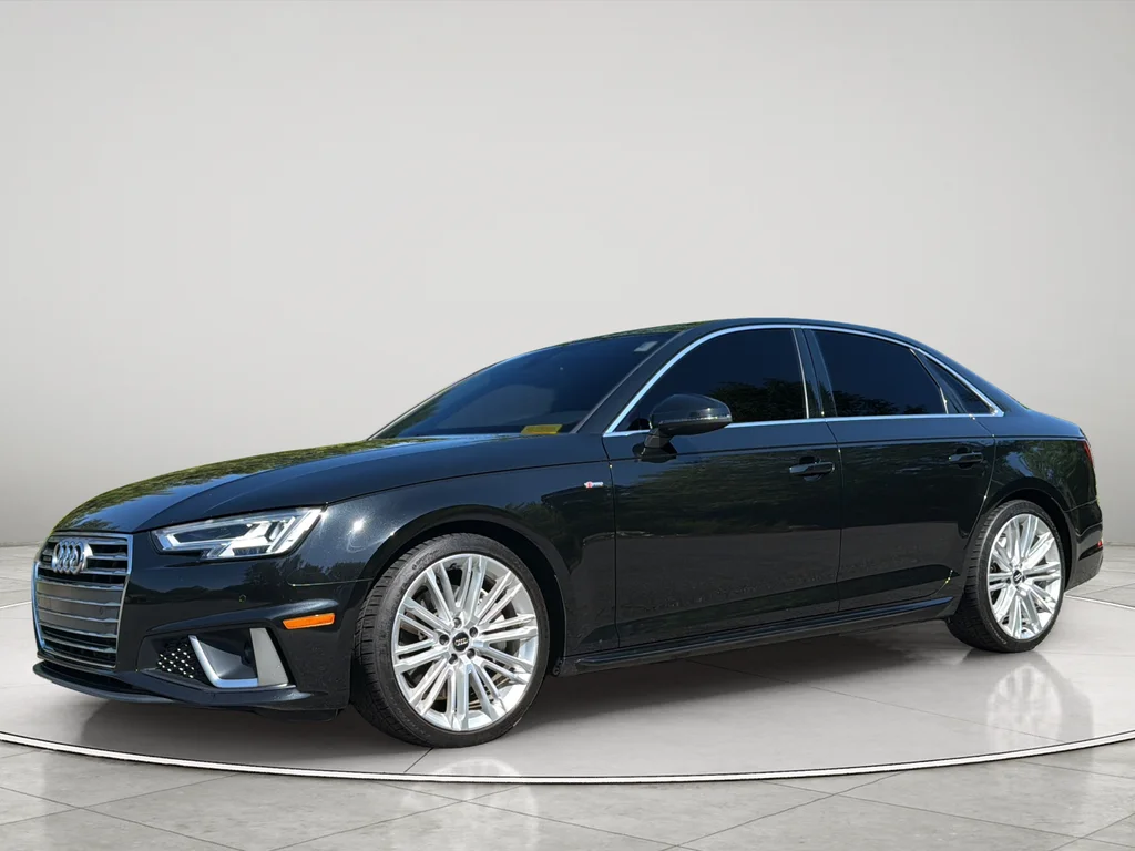 2019 Audi A4 2.0T quattro S tronic Premium Plus's photo