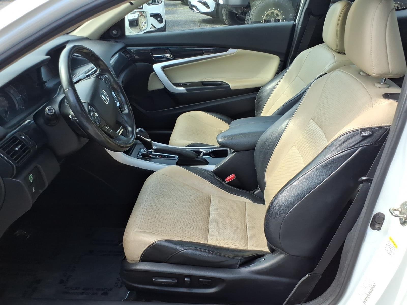 Used 2014 White Orchid Pearl Honda EXLV6 image 12