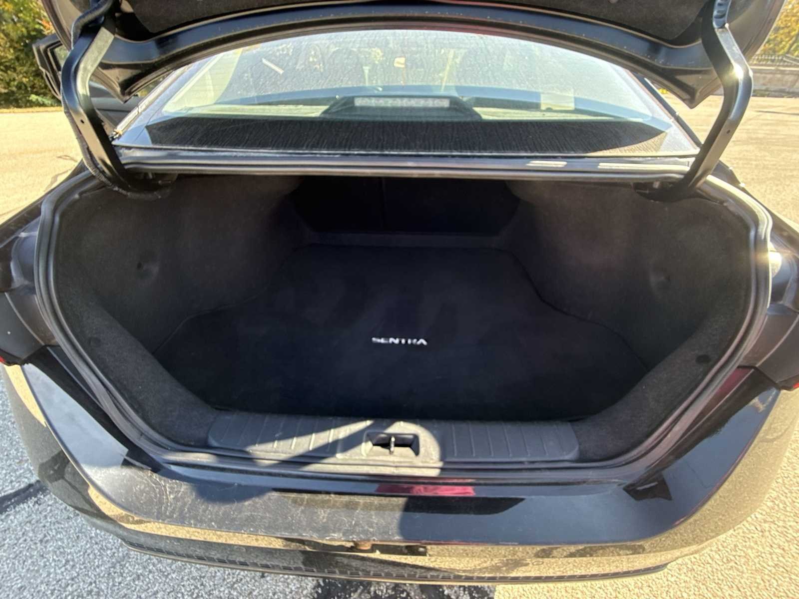 2024 Nissan Sentra SV - Photo 24