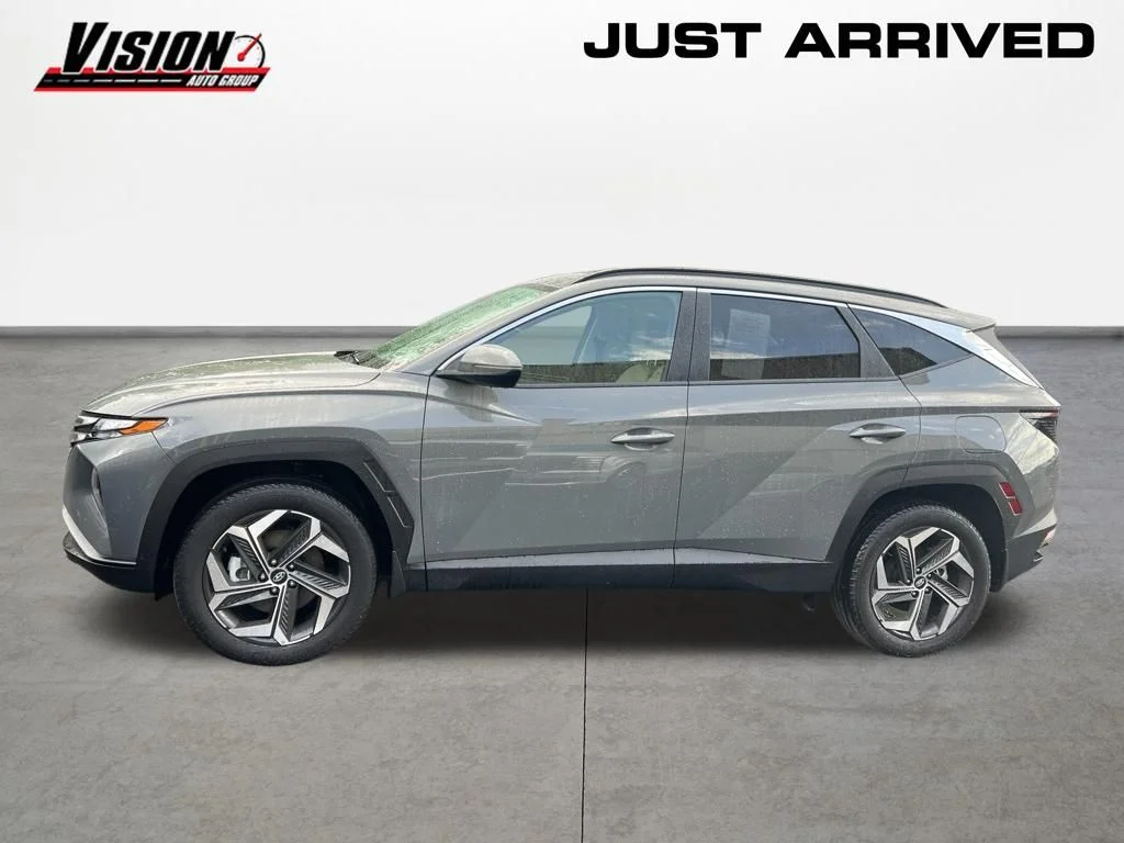 Certified Used 2024 Gray Hyundai SEL image 2