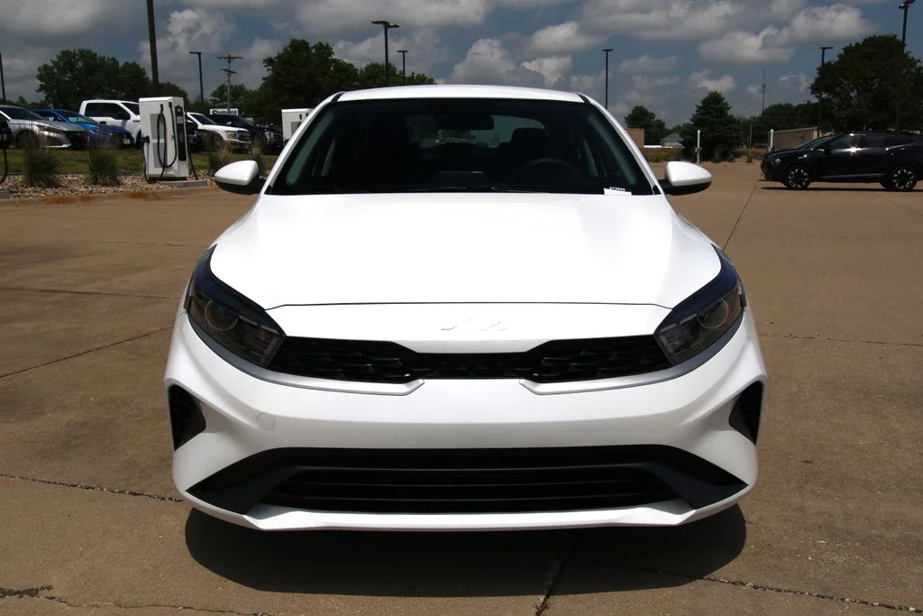 3KPF24AD1RE732073