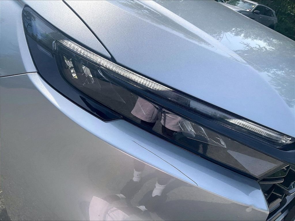 Used 2025  Honda Sport-L image 32