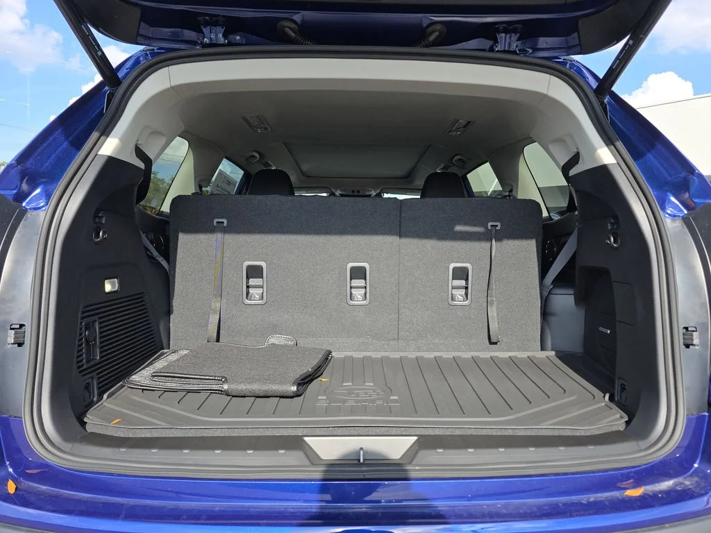 2026 Subaru Ascent Touring - Photo 9