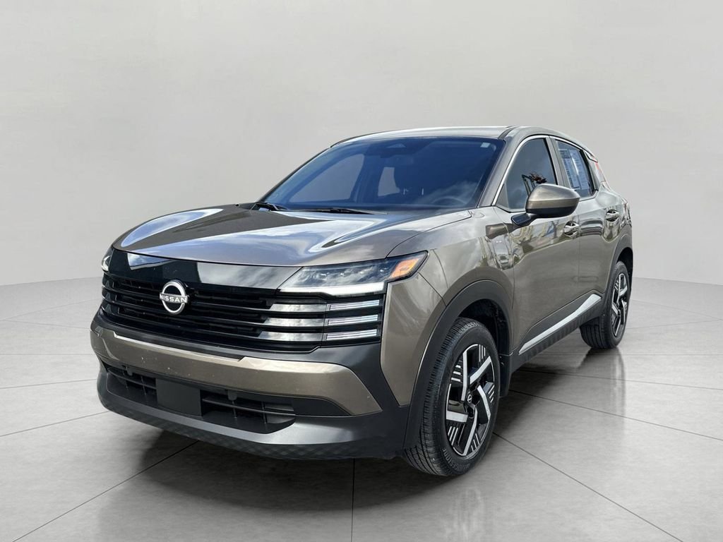 Used 2025 Brown Nissan SV image 3