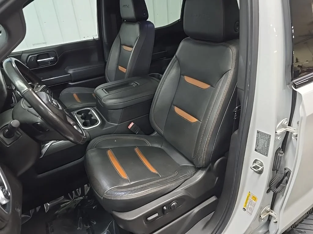 Used 2019 Summit White GMC AT4 image 29