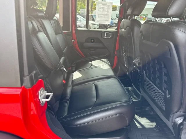 Used 2022 Firecracker Red Clearcoat Jeep Unlimited Rubicon 4xe image 10