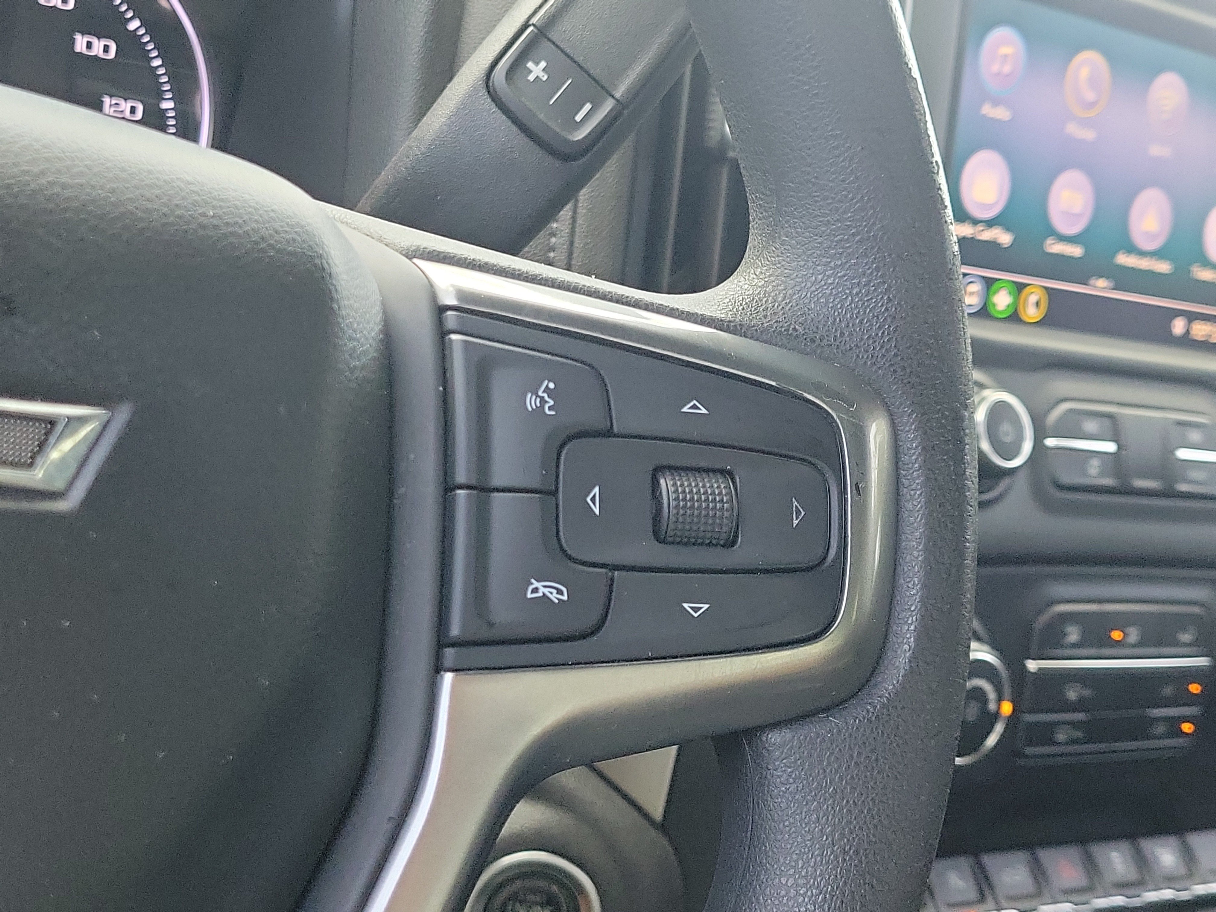 Used 2020 Summit White Chevrolet RST image 23