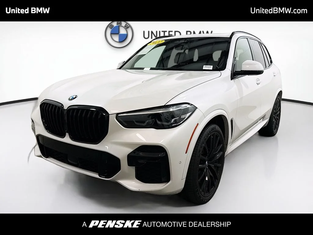 2022 BMW X5 M50i's photo