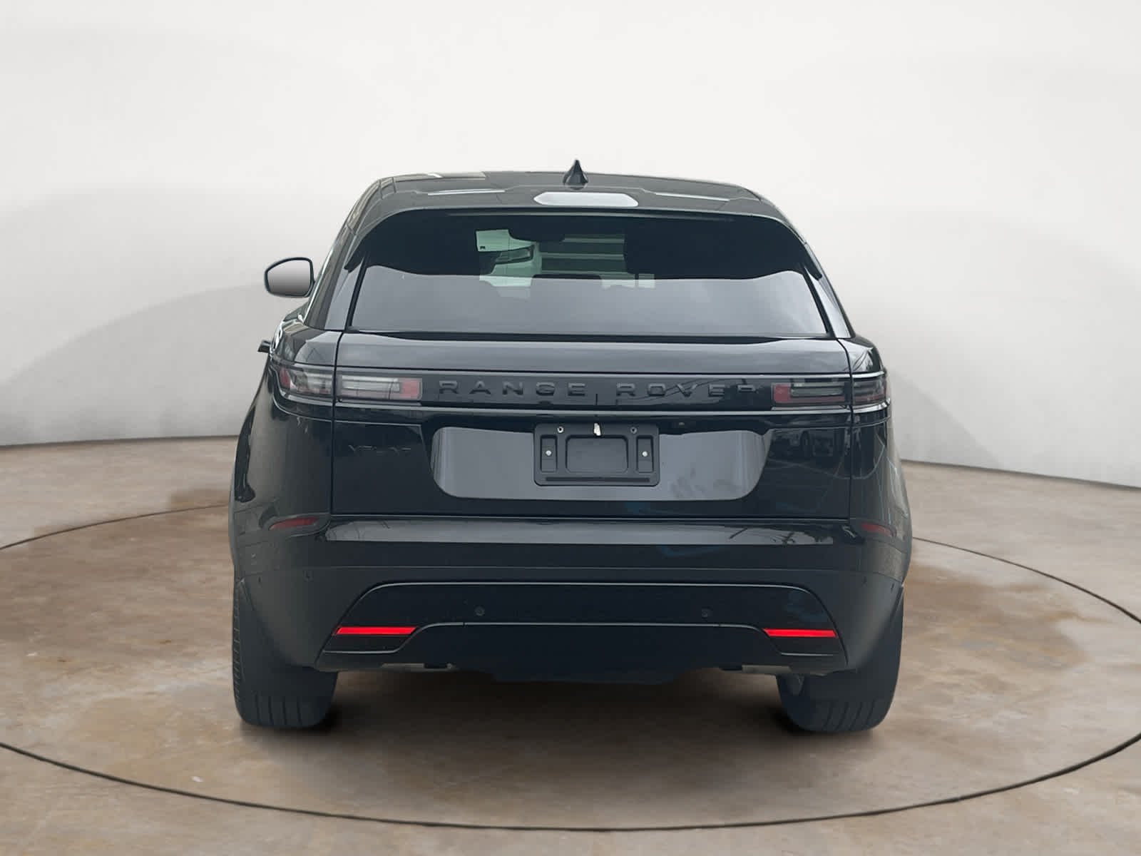 Certified Used 2026 Santorini Black Metallic Land Rover S image 4