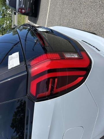 New 2026 Space Silver Metallic Ford MAX Platinum® image 33