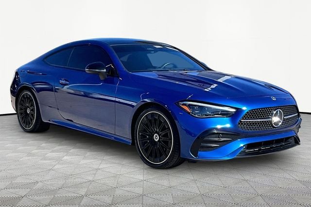 Used 2025 Blue Mercedes-Benz CLE 300 image 11
