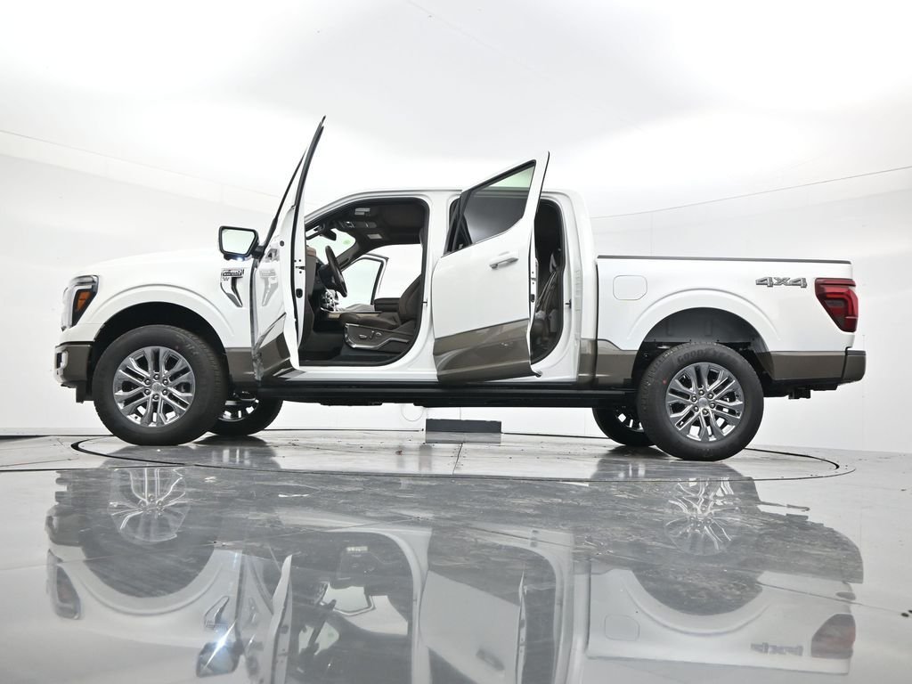 New 2026 Star White Metallic Tri-Coat Ford King Ranch® image 55