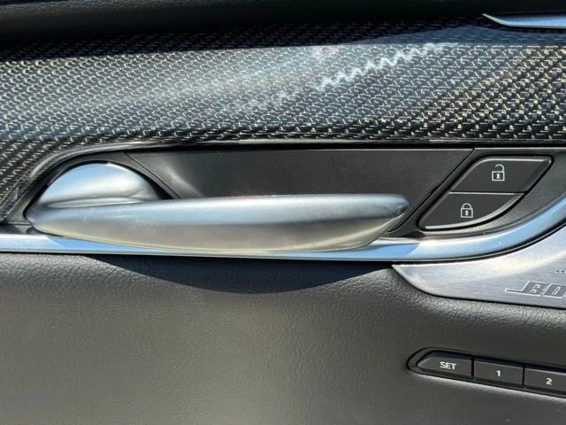 2025 Cadillac XT5 Sport - Photo 17