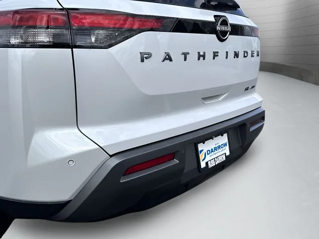 New 2026 White Nissan SL image 28