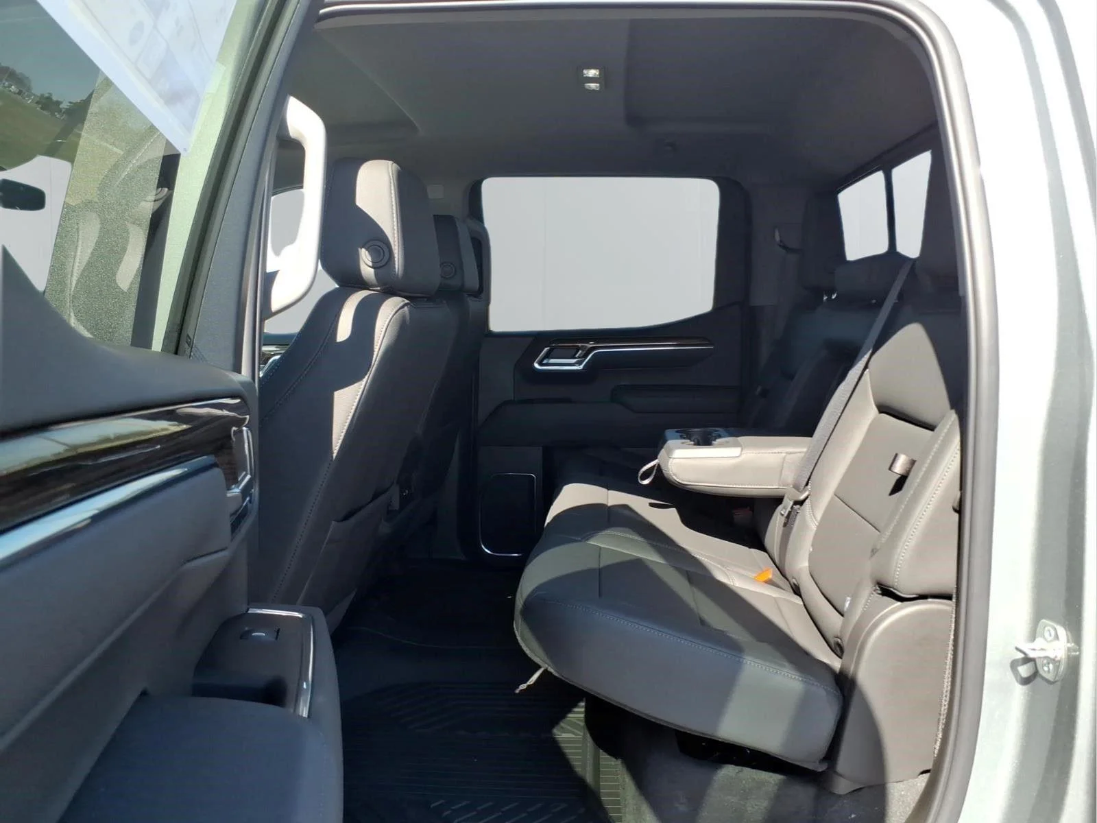New 2026 Sterling Gray Metallic Chevrolet LT Trail Boss image 10