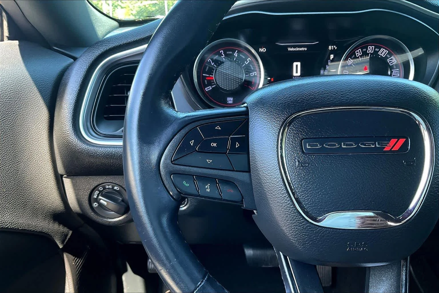 Used 2019 White Knuckle Clearcoat Dodge SXT image 23