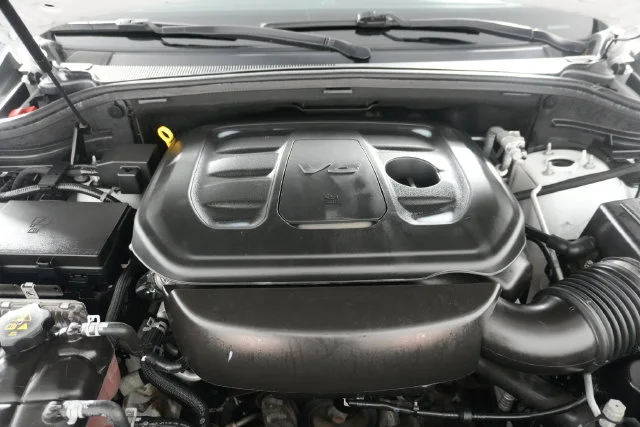 Used 2020 Bright White Clearcoat Jeep Limited image 36